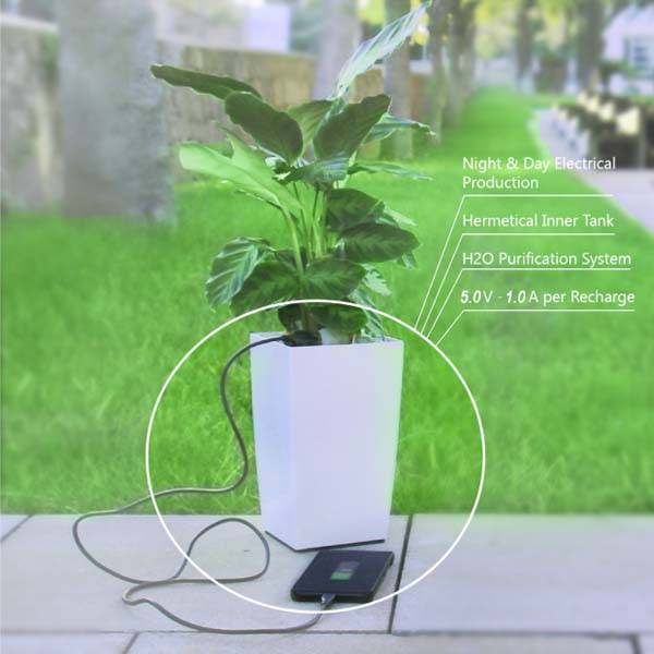 bioo_lite_plant_pot_with_usb_charger_2